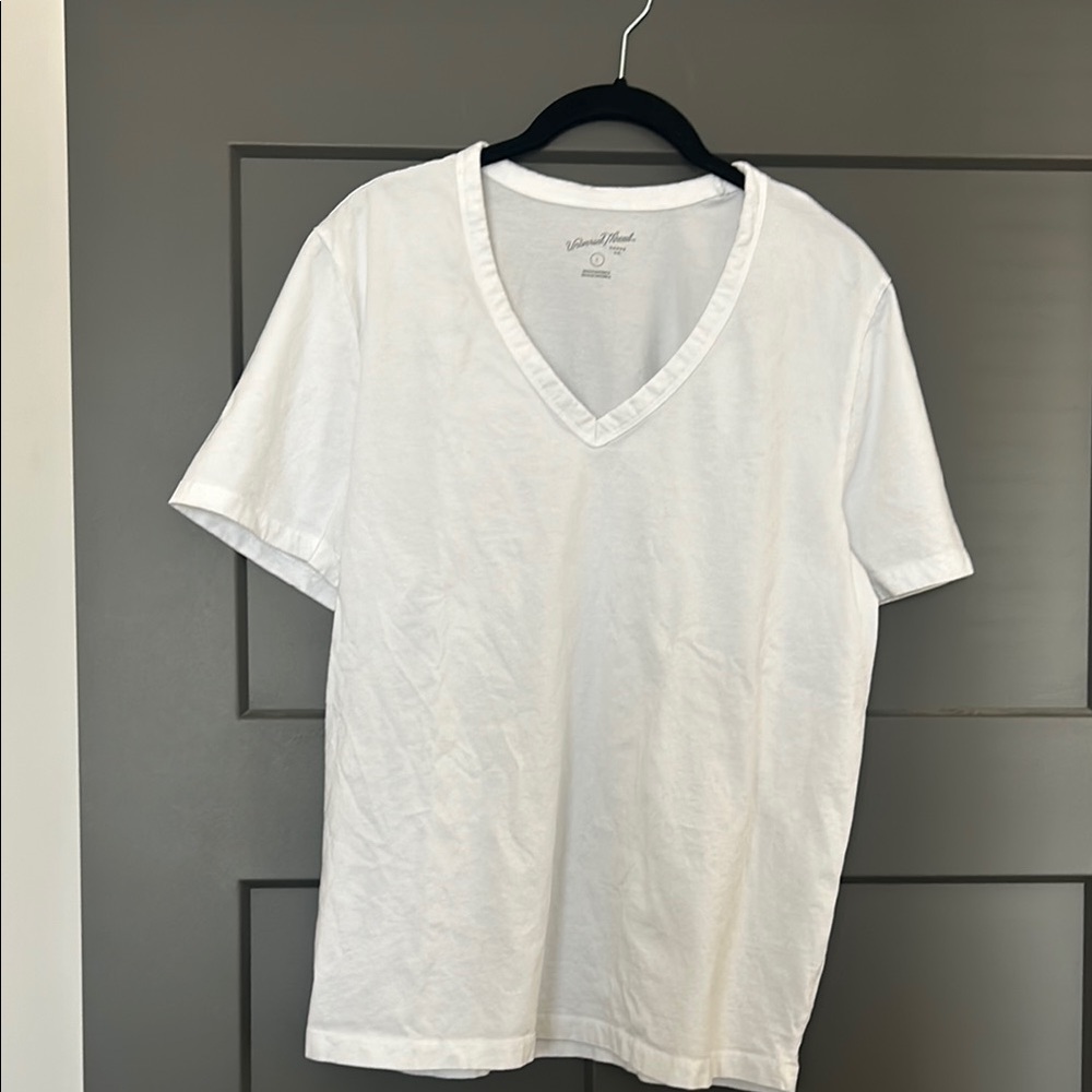 Women’s V-Neck